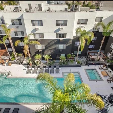 Entire Apartment + Parking Los Angeles Eksteriør billede